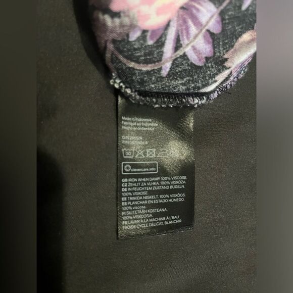 Summer romper with packets / Size 6 🌸 - Picture 9 of 9